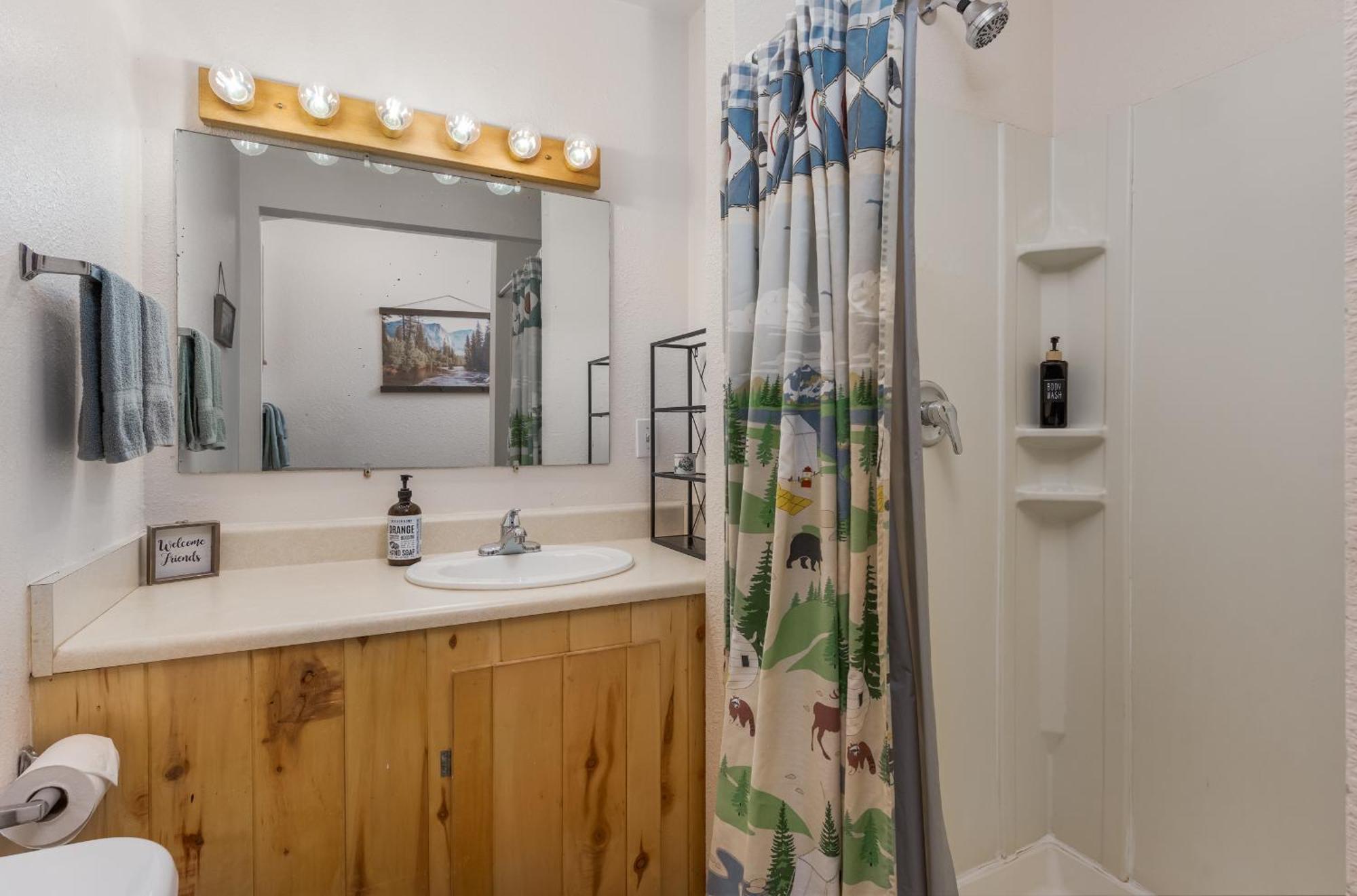 Bear Paw Lodge & Vacation Homes Vallecito Exterior photo